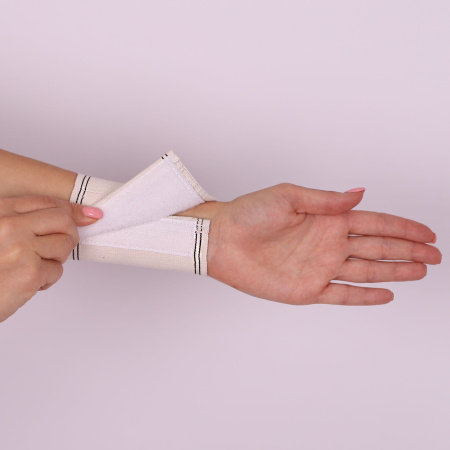 Бандаж на лучезапястный сустав F-203 №1 Крейт