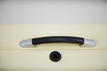 Складной массажный стол на усиленном деревянном каркасе