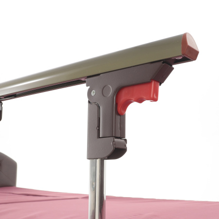 Кровать медицинская функциональная механическая YG-5(к)