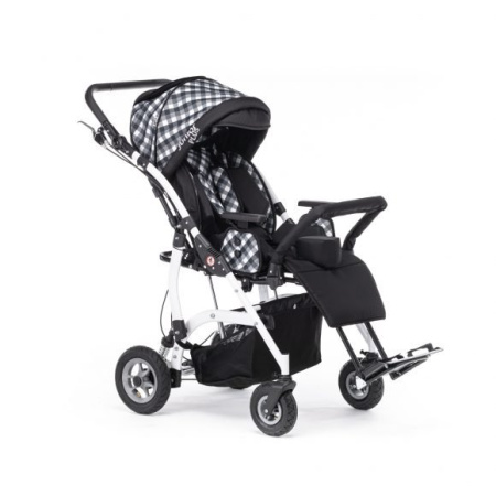Кресло-коляска для детей-инвалидов JUNIOR PLUS Р.3 литые колёса ч/б клетка 