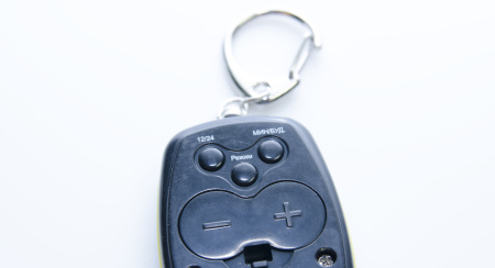 Часы-брелок карманные говорящие