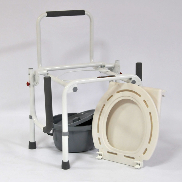 Кресло-стул с санитарным оснащением FS813 (марка)